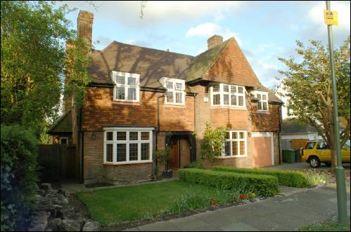 20 Thornton Way b